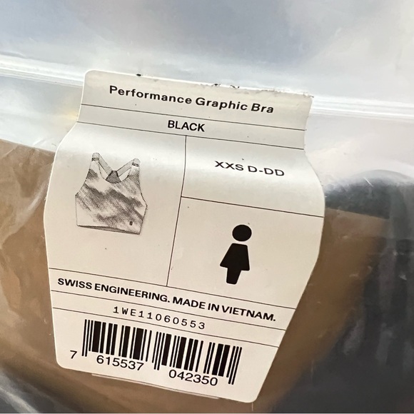 New On Running Performance Graphic Bra in Black XXS D-DD Cup - Picture 7 of 7